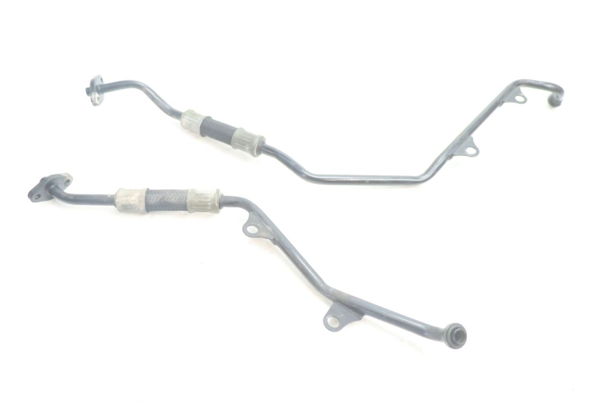 photo de ACEITE MANGUERA HONDA XRV AFRICA TWIN 750 (1990 - 1992) - Primer plano técnico
