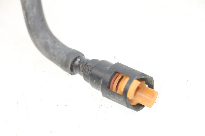 photo de TUBO INYECTOR SUZUKI BURGMAN 650 (2013 - 2020) - Otra perspectiva