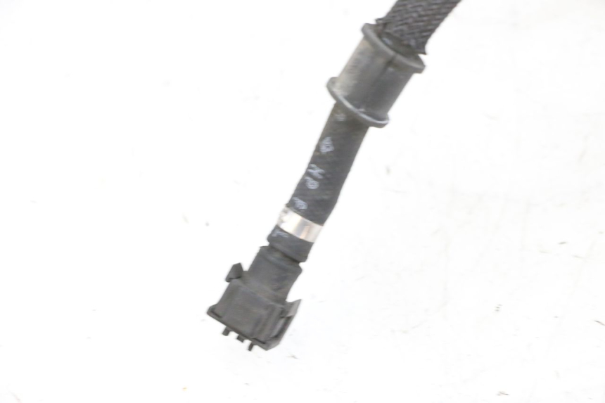 photo de MANGUERA DE INYECTOR SUZUKI BURGMAN 125 (2007 - 2014) - Primer plano técnico