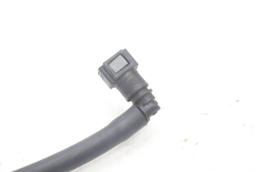 photo de TUBO INYECTOR YAMAHA FJR 1300 (2001 - 2005) - Zoom estado de uso