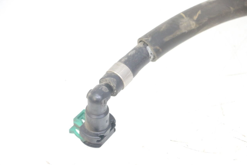photo de TUBO INYECTOR HONDA FORZA ABS 300 (2013 - 2017) - Primer plano técnico