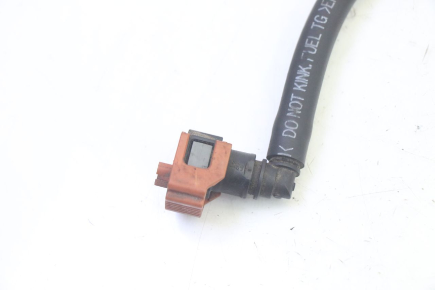 photo de TUBO INYECTOR YAMAHA FZ6 N FAZER 600 (2004 - 2006) - Zoom estado de uso