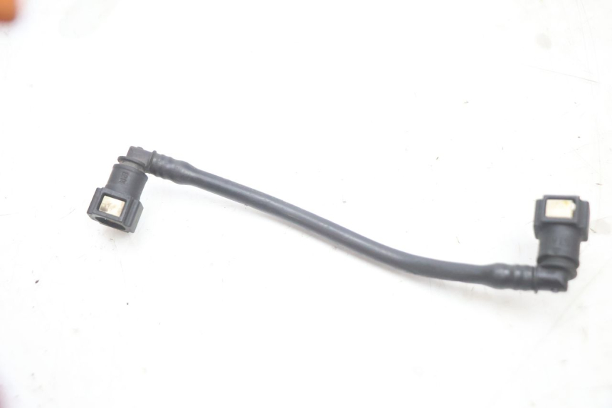 photo de MANGUERA DE INYECTOR GILERA GP 800 (2007 - 2013) - Detalles de los puntos de fijación