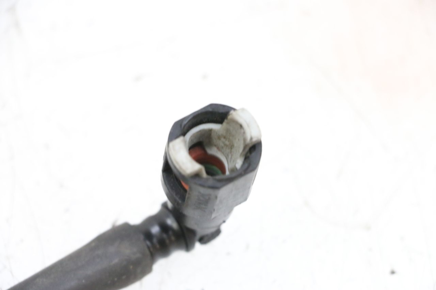 photo de TUBO INYECTOR SUZUKI GSXR GSX-R 1000 (2003 - 2004) - Zoom estado de uso