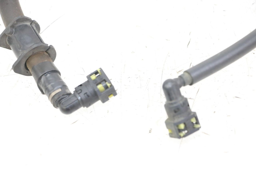 photo de TUBO INYECTOR HONDA FORZA 125 (2021 - 2025) - Zoom estado de uso