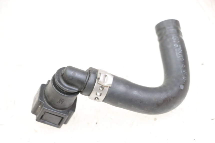 photo de TUBO INYECTOR HUSQVARNA SVARTPILEN 401 (2018 - 2023) - Otra perspectiva