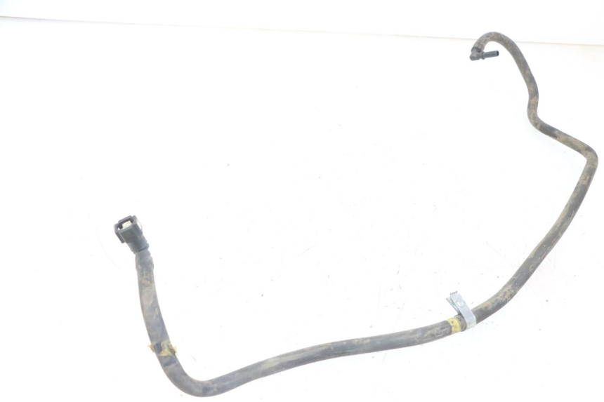 photo de TUBO INYECTOR PIAGGIO IE MP3 YOURBAN 300 (2011 - 2016) - Primer plano técnico