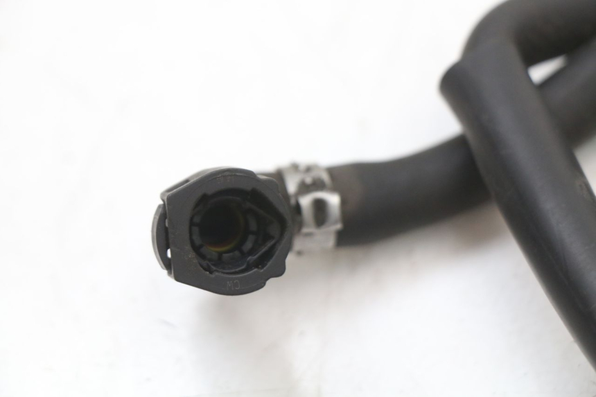 photo de MANGUERA DE INYECTOR PEUGEOT KISBEE 4T 50 (2018 - 2022) - Detalles de los puntos de fijación