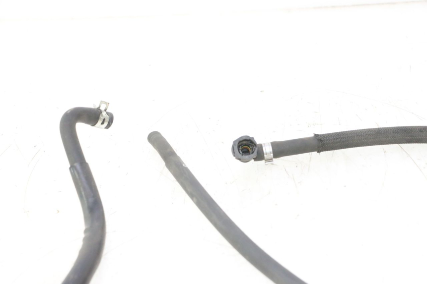 photo de TUBO INYECTOR PEUGEOT KISBEE 4T 50 (2023 - 2026) - Zoom estado de uso