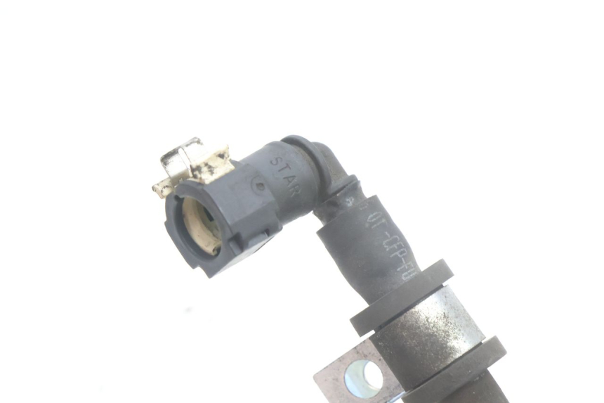 photo de TUBO INYECTOR PIAGGIO LIBERTY IGET 4T 50 (2021 - 2025) - Zoom estado de uso