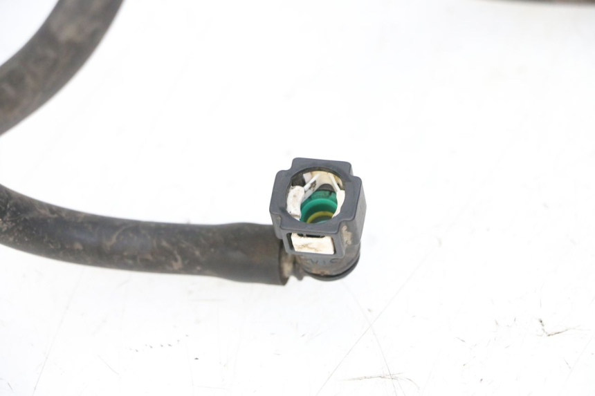 photo de TUBO INYECTOR PIAGGIO MP3 RL 250 (2006 - 2010) - Detalle de la pieza