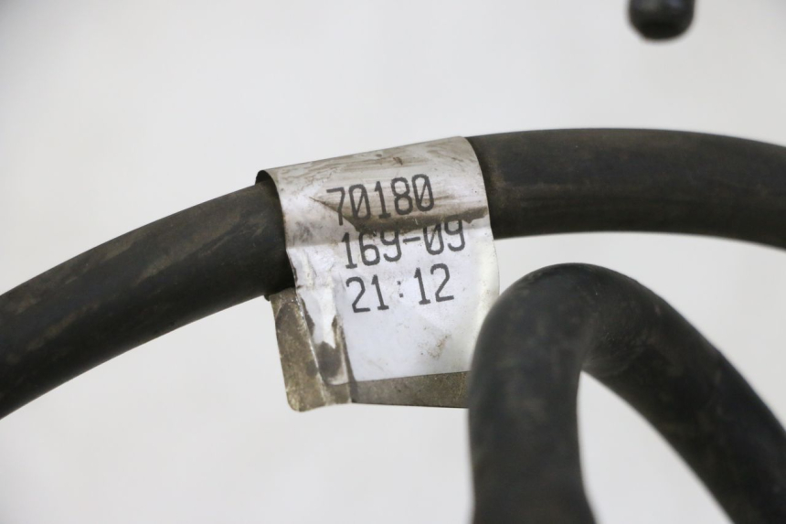 photo de TUBO INYECTOR PIAGGIO MP3 RL 250 (2006 - 2010) - Zoom estado de uso