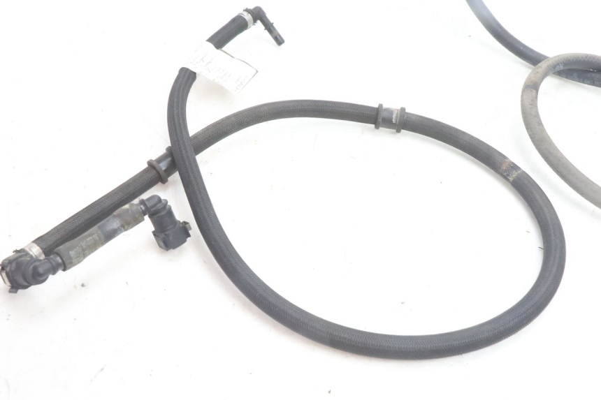 photo de TUBO INYECTOR PIAGGIO MP3 500 (2016 - 2018) - Zoom estado de uso