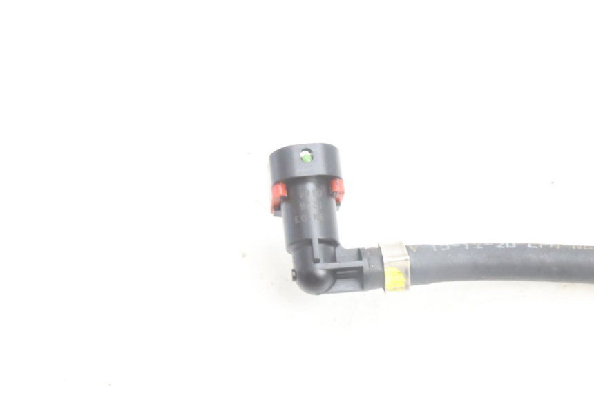 photo de TUBO INYECTOR YAMAHA N-MAX NMAX 125 (2021 - 2024) - Zoom estado de uso