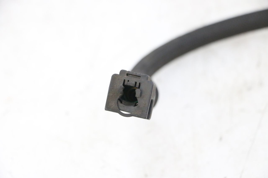 photo de TUBO INYECTOR SUZUKI BURGMAN 125 (2015 - 2017) - Otra perspectiva