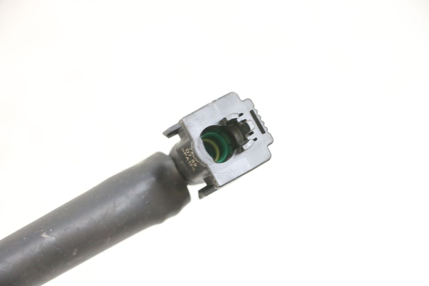 photo de TUBO INYECTOR YAMAHA TRICITY 300 (2020 - 2024) - Zoom estado de uso