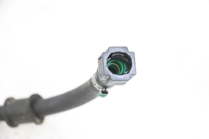 photo de TUBO INYECTOR YAMAHA TRICITY 300 (2020 - 2024) - Otra perspectiva