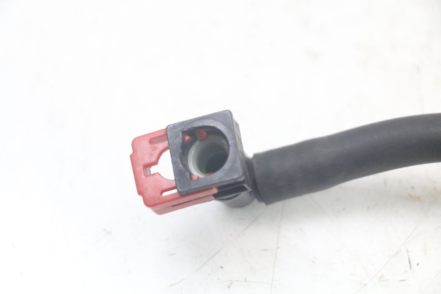 photo de TUBO DE INYECTOR KAWASAKI VERSYS ABS 650 (2015 - 2018) - Zoom estado de uso