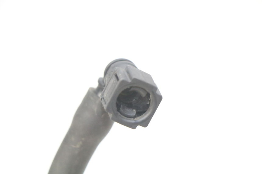 photo de MANGUERA DE INYECTOR PIAGGIO VESPA GTS IGET ABS 125 (2017 - 2023) - Zoom estado de uso