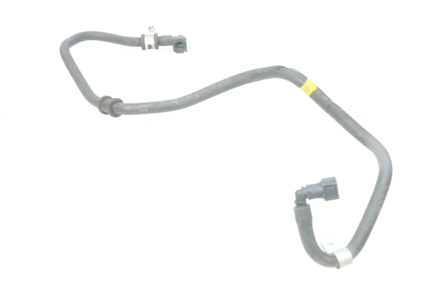 photo de MANGUERA DE INYECTOR PIAGGIO VESPA GTS IGET ABS 125 (2017 - 2023) - Otra perspectiva