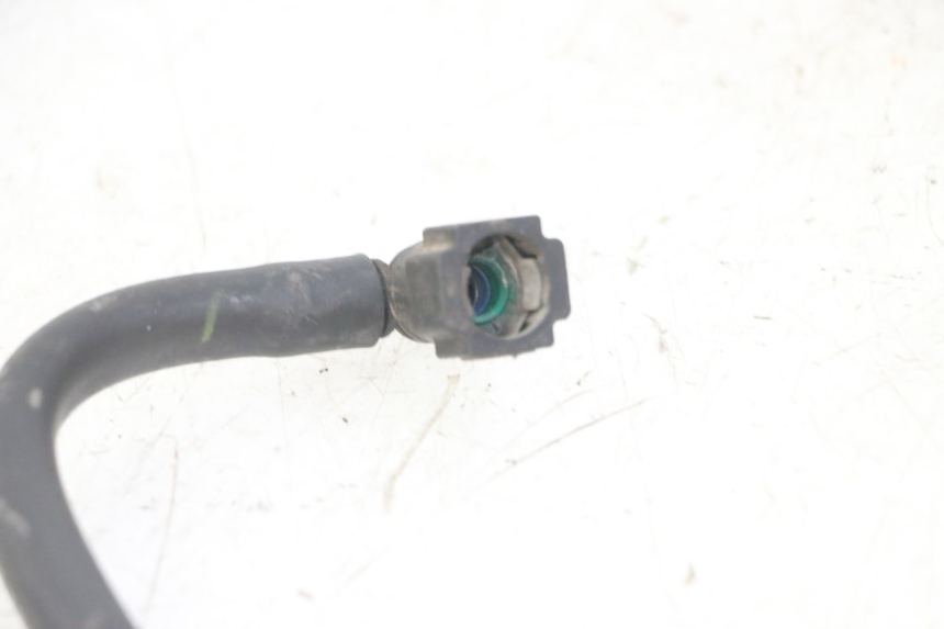 photo de TUBO INYECTOR YAMAHA XJ6 ABS 600 (2008 - 2016) - Primer plano técnico