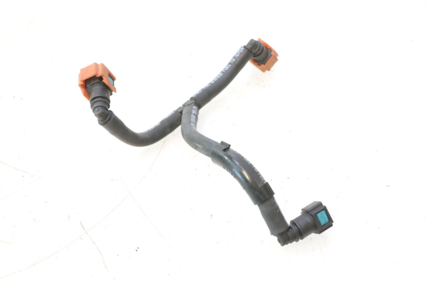photo de TUBO INYECTOR YAMAHA YZF R6 600 (2008 - 2009) - Zoom estado de uso