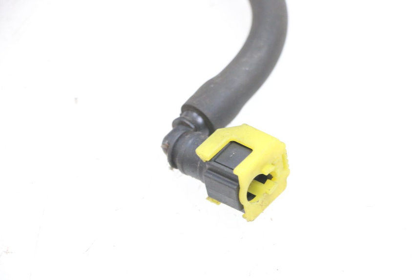 photo de MANGUERA DE INYECTOR PIAGGIO ZIP 4T 50 (2018 - 2020) - Zoom estado de uso