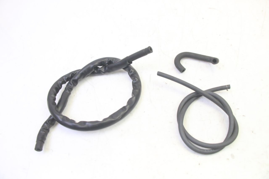 photo de MANGUERA RADIADOR QUADRO 4 4D 350 (2015 - 2018) - Zoom estado de uso