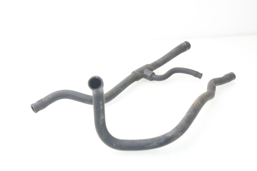 photo de MANGUERA RADIADOR APRILIA ATLANTIC 125 (2003 - 2009) - Zoom estado de uso