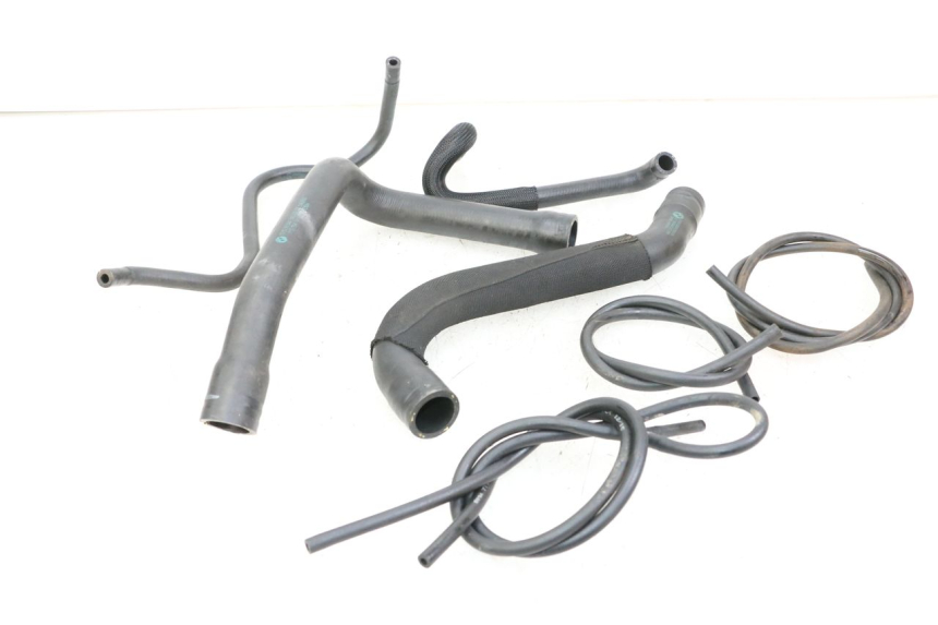 photo de MANGUERA RADIADOR BMW S RR ABS S1000RR 1000 (2015 - 2018) - Estado de la superficie y material