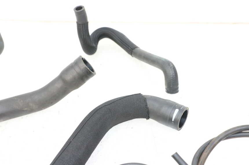 photo de MANGUERA RADIADOR BMW S RR ABS S1000RR 1000 (2015 - 2018) - Recambio usado revisado