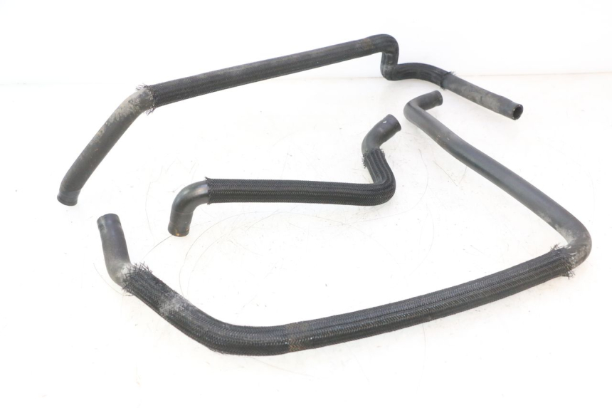 photo de MANGUERA DEL RADIADOR SUZUKI BURGMAN 125 (2007 - 2014) - Vista principal