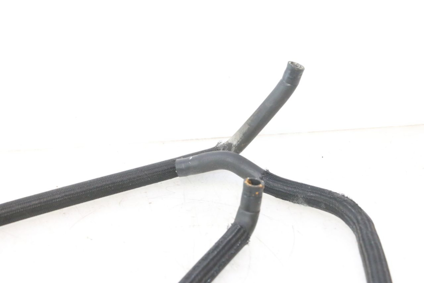 photo de MANGUERA DEL RADIADOR SUZUKI BURGMAN 125 (2007 - 2014) - Detalle de la pieza
