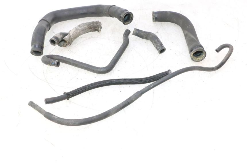 photo de MANGUERA RADIADOR SUZUKI BURGMAN EXECUTIVE ABS 650 (2006 - 2012) - Detalle de la pieza