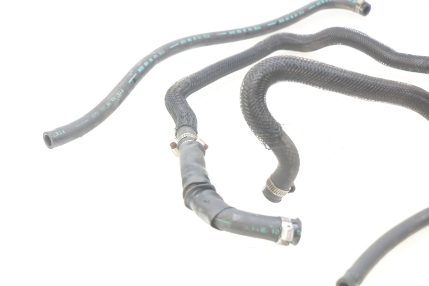 photo de MANGUERA DEL RADIADOR SYM CITYCOM CITY COM 125 (2009 - 2014) - Otra perspectiva