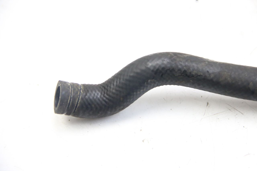 photo de MANGUERA DEL RADIADOR KYMCO DINK STREET 125 (2009 - 2014) - Primer plano técnico