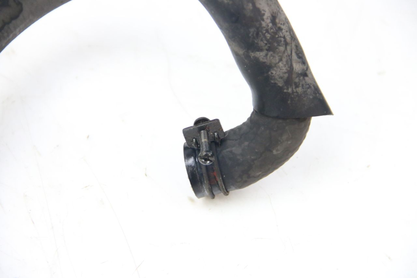 photo de MANGUERA DEL RADIADOR KYMCO DINK STREET 125 (2009 - 2014) - Detalles de los puntos de fijación