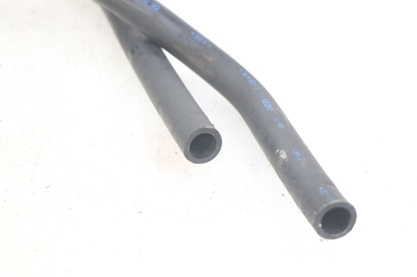 photo de MANGUERA DEL RADIADOR PEUGEOT ELYSEO 125 (1999 - 2004) - Otra perspectiva