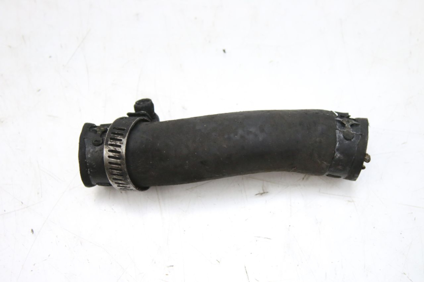 photo de MANGUERA DEL RADIADOR HONDA FES PANTHEON 125 (2003 - 2007) - Primer plano técnico