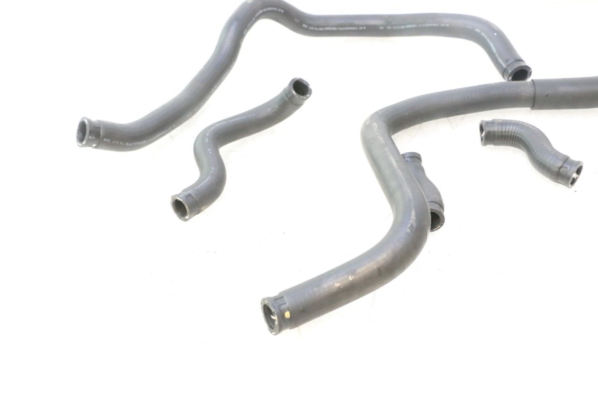 photo de MANGUERA RADIADOR HONDA FJS SILVER WING SILVERWING 400 (2005 - 2008) - Detalle de la pieza