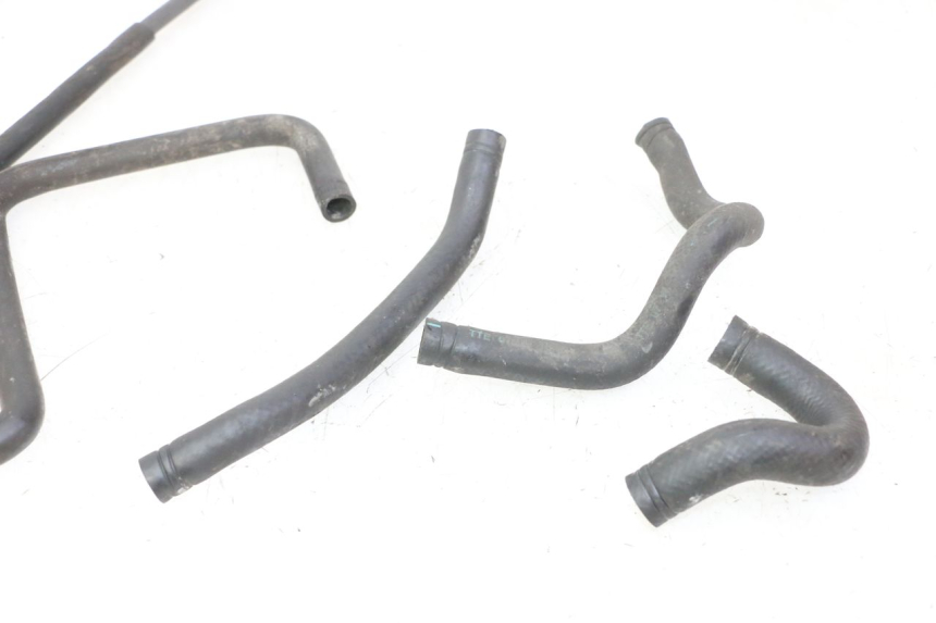 photo de MANGUERA RADIADOR KYMCO GRAND DINK 125 (2008 - 2014) - Zoom estado de uso