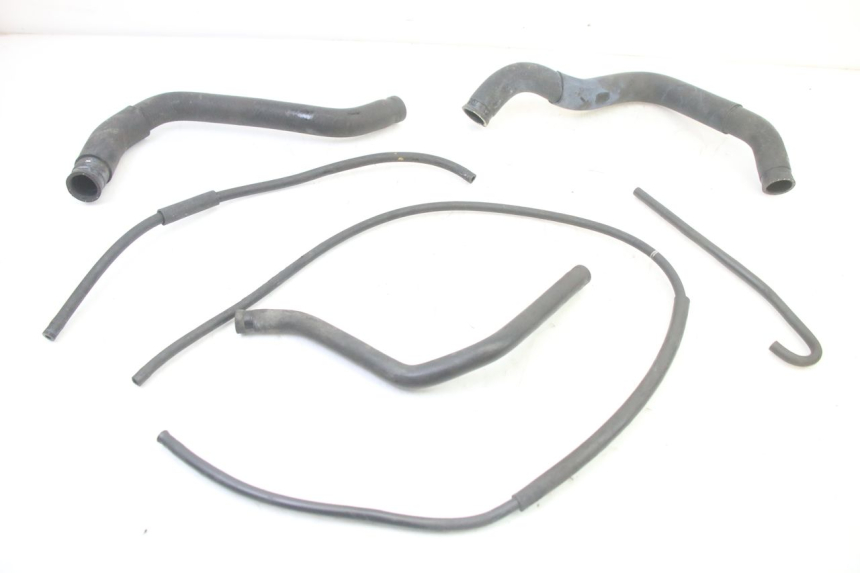 photo de MANGUERA RADIADOR SUZUKI GSR 750 (2011 - 2017) - Vista principal