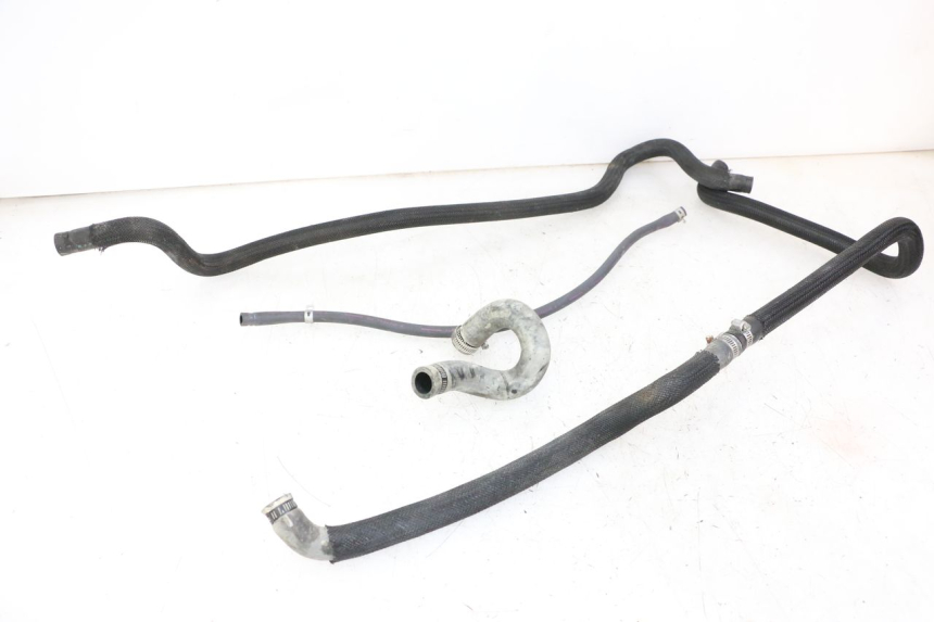 photo de MANGUERA RADIADOR SYM JOYMAX 125 (2010 - 2017) - Otra perspectiva