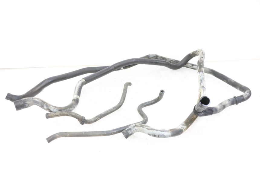 photo de MANGUERA RADIADOR PIAGGIO MP3 HPE 350 (2018 - 2020) - Detalle de la pieza