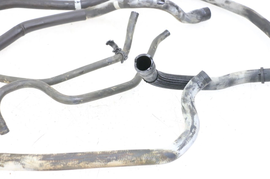 photo de MANGUERA RADIADOR PIAGGIO MP3 HPE 350 (2018 - 2020) - Zoom estado de uso