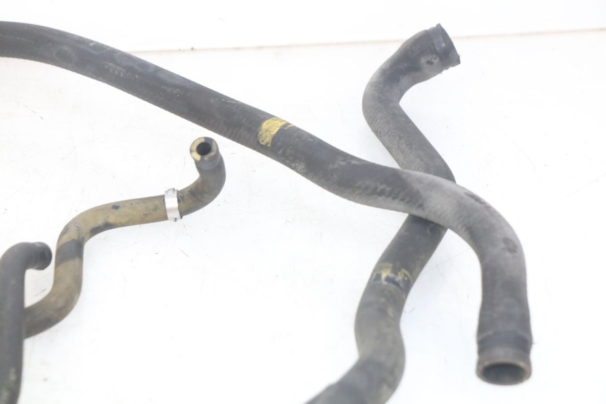 photo de MANGUERA DEL RADIADOR PIAGGIO MP3 LT 400 (2007 - 2012) - Otra perspectiva