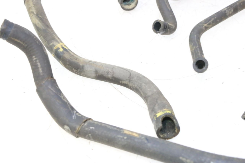 photo de MANGUERA DEL RADIADOR PIAGGIO MP3 LT 300 (2010 - 2016) - Detalles de los puntos de fijación