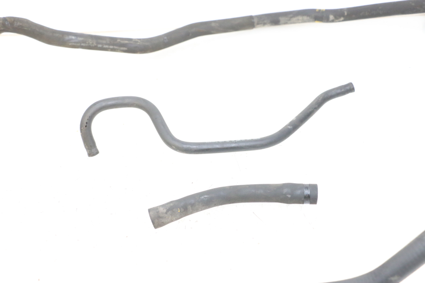 photo de MANGUERA DEL RADIADOR PIAGGIO MP3 500 (2011 - 2015) - Otra perspectiva