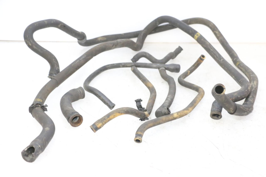 photo de MANGUERA DEL RADIADOR PIAGGIO MP3 RL 250 (2006 - 2010) - Vista principal