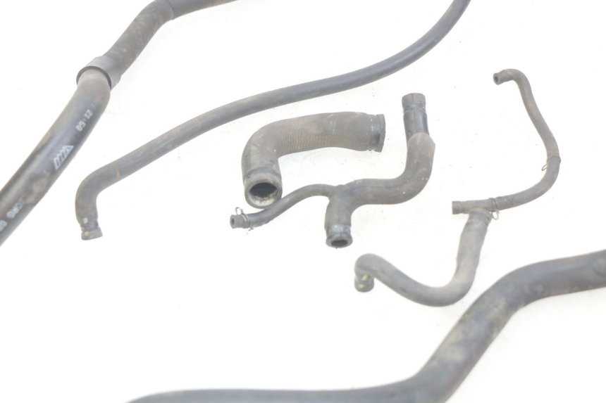 photo de MANGUERA DEL RADIADOR GILERA NEXUS 125 (2007 - 2009) - Otra perspectiva